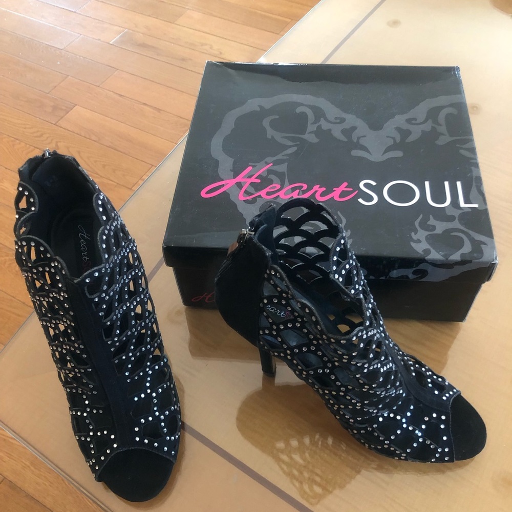 Open-toe rhinestone suede booties  size 9